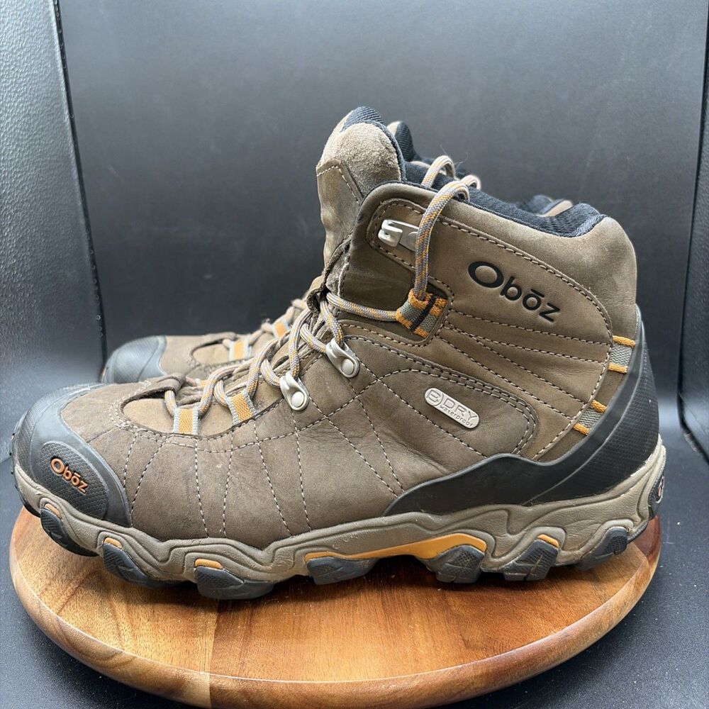 Men's Brown Hiking Boots - Durable Mid-Height Trail Shoe
